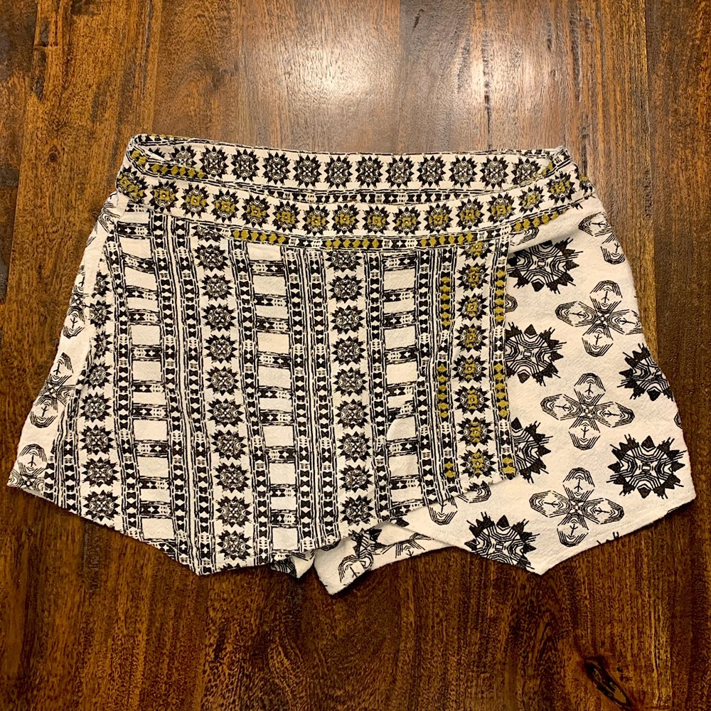 Free People - Embroidered Skort / Short - Size 8